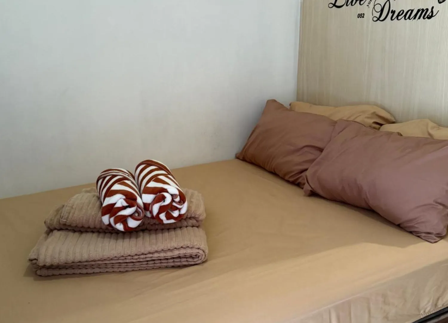 Sea Residences At Rose Stayction Manila Philippines